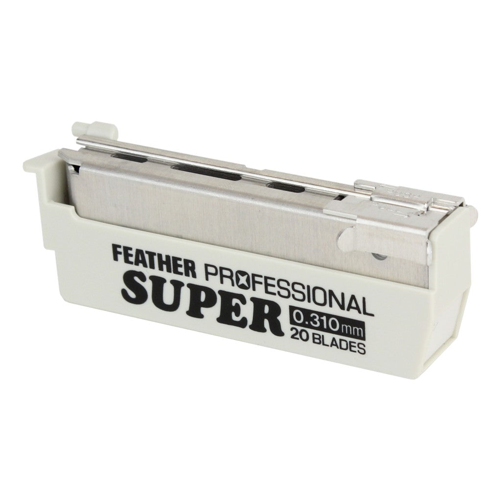 Feather Artist Club Pro Super Blades – 20-Blade Cartridge Close-Up