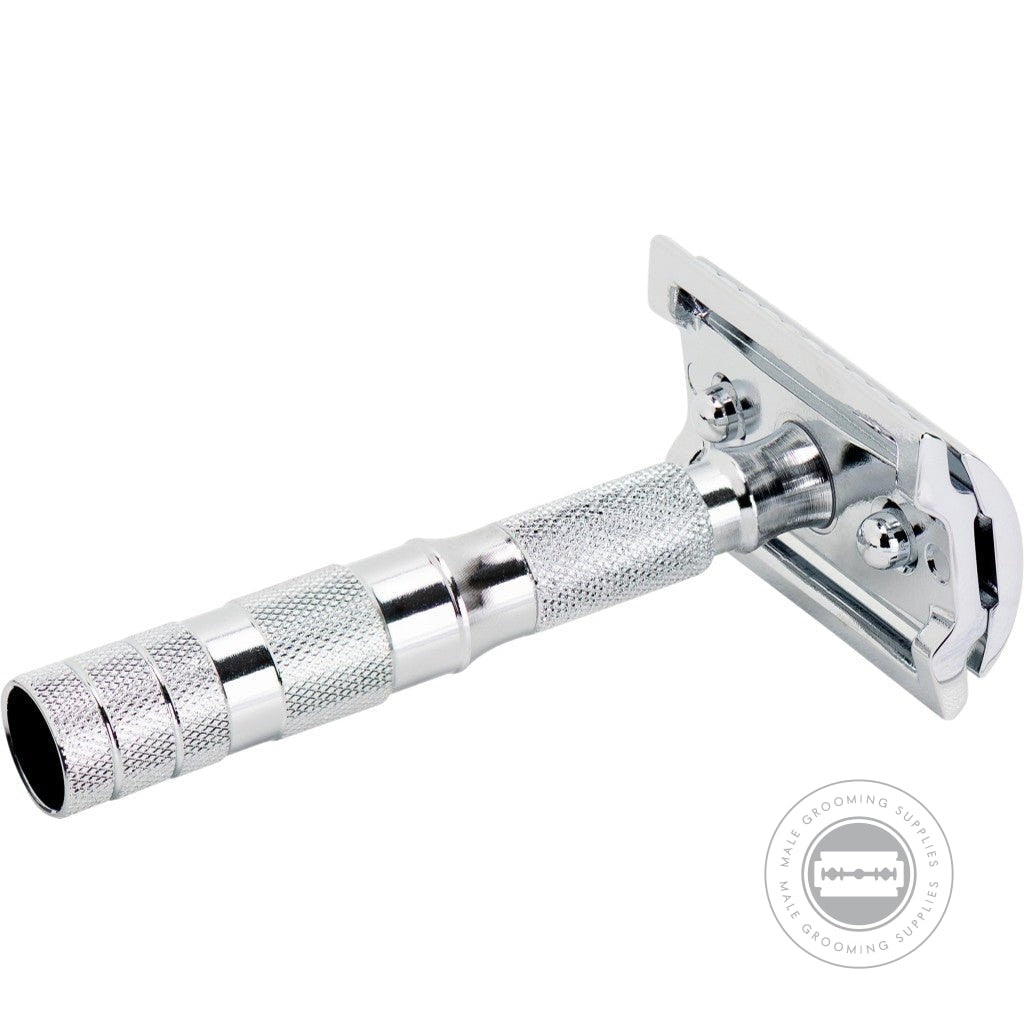 Rear view of the Merkur Closed Comb Travel Razor 933000, highlighting its precision-engineered closed comb design.