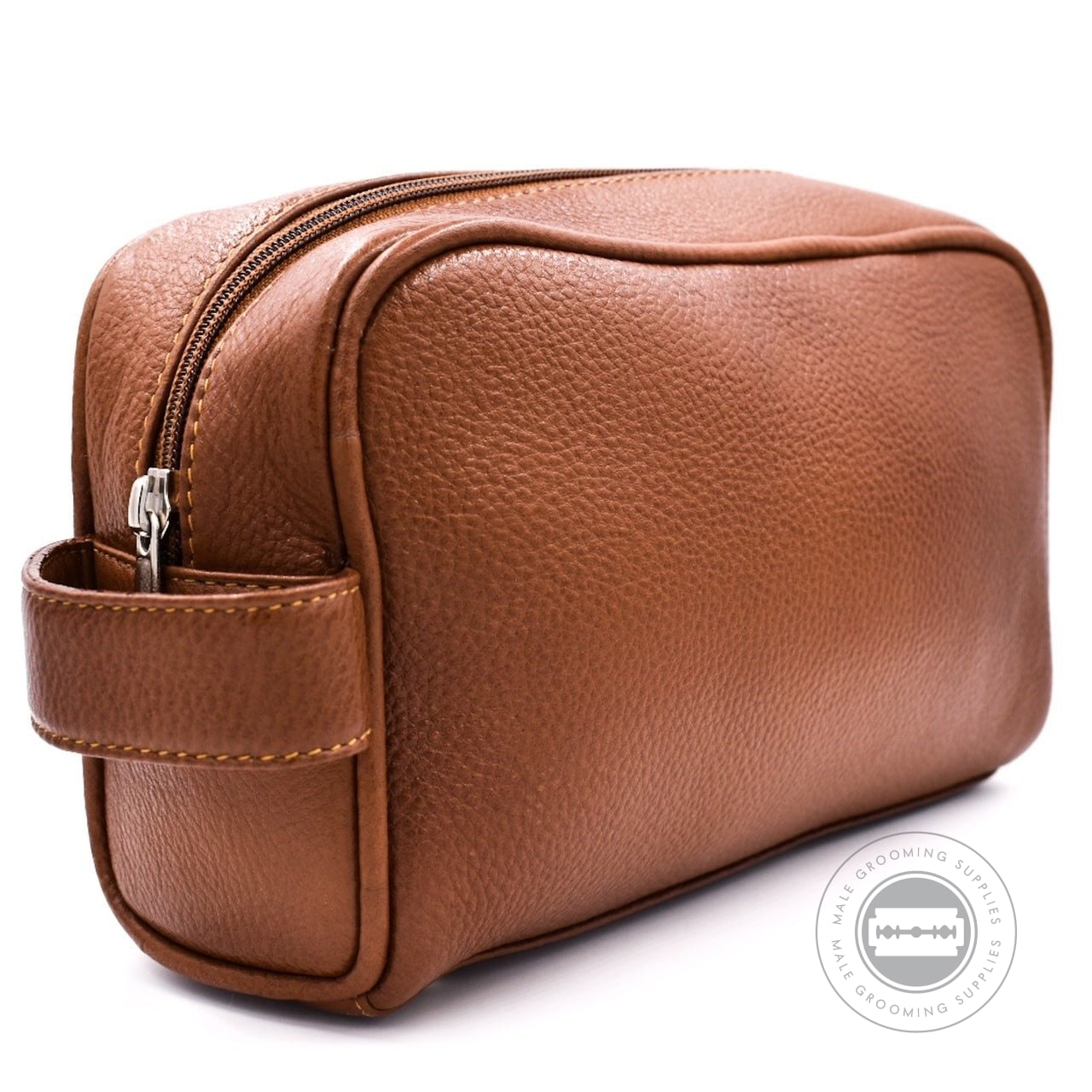 Parker Leather Large Saddle Dopp Kit in genuine saddle brown leather with a durable carrying loop and wide zippered opening.