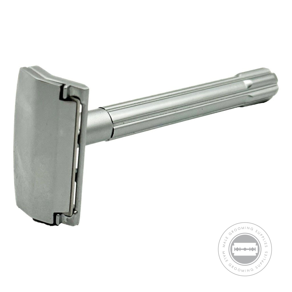 Parker SoloEdge Single Edge Safety Razor with a sleek satin chrome finish.