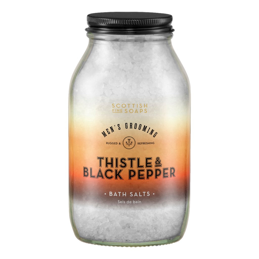 Scottish Fine Soaps Thistle & Black Pepper Bath Salts 500g on white background