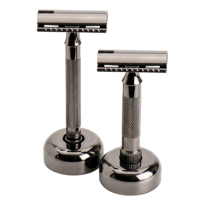 Front view of two Merkur safety razors in 4006 metallic grey stands