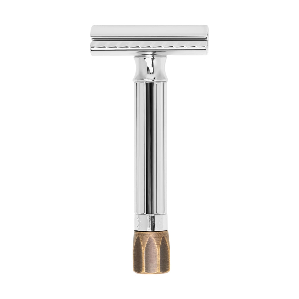Merkur 500 Progress adjustable safety razor with antique brass knob and bright chrome finish - Top View